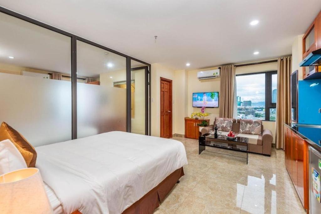 An Thuyen Hotel Da Nang Buitenkant foto