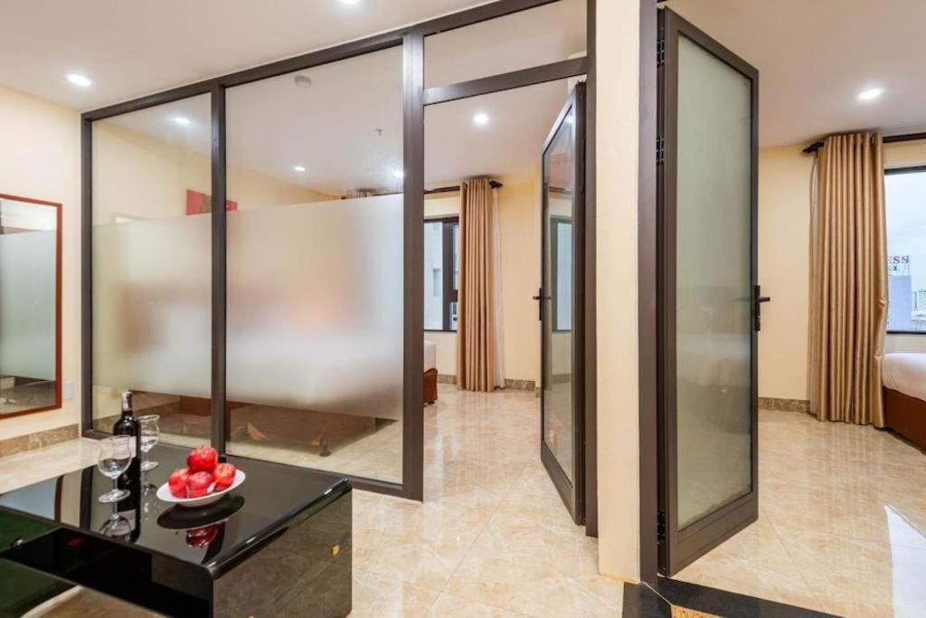 An Thuyen Hotel Da Nang Buitenkant foto